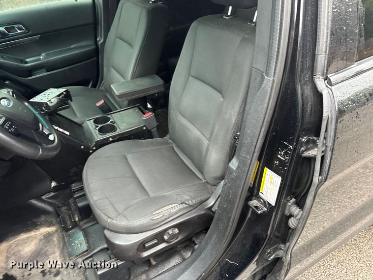 image for item OF9959 2017 Ford Explorer Police Interceptor SUV