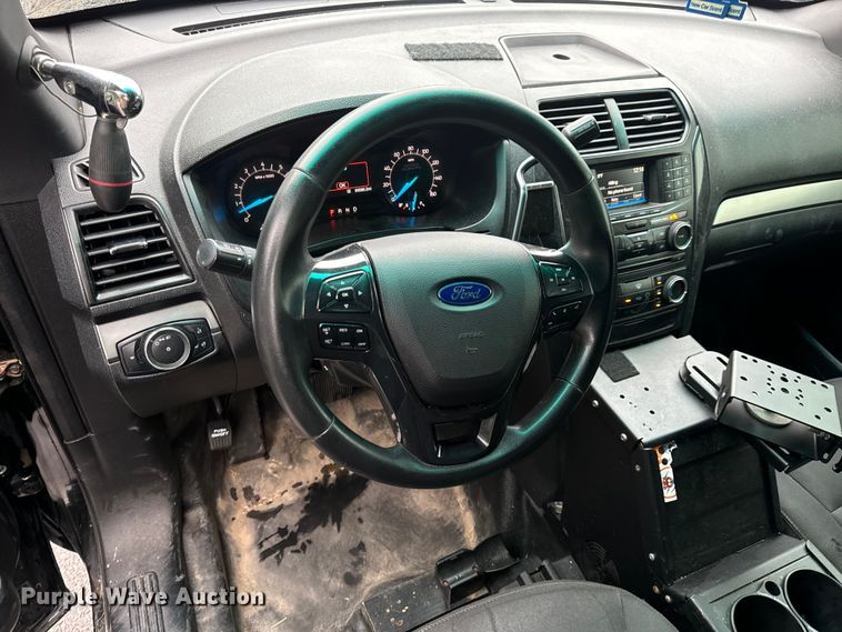 image for item OF9959 2017 Ford Explorer Police Interceptor SUV
