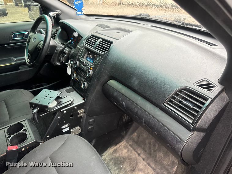 image for item OF9959 2017 Ford Explorer Police Interceptor SUV
