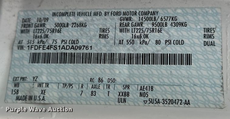 image for item OF9960 2010 Ford E450 Super Duty shuttle bus