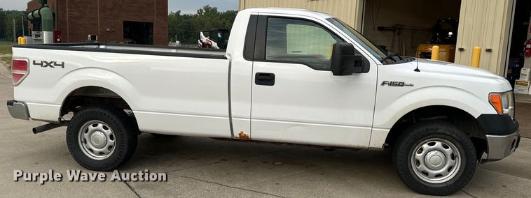 image for item OF9973 2014 Ford F150 XL pickup truck
