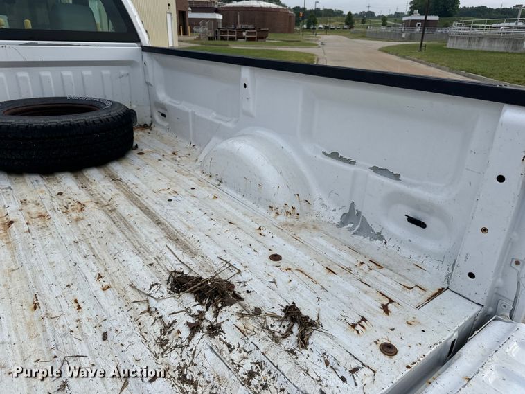 image for item OF9973 2014 Ford F150 XL pickup truck