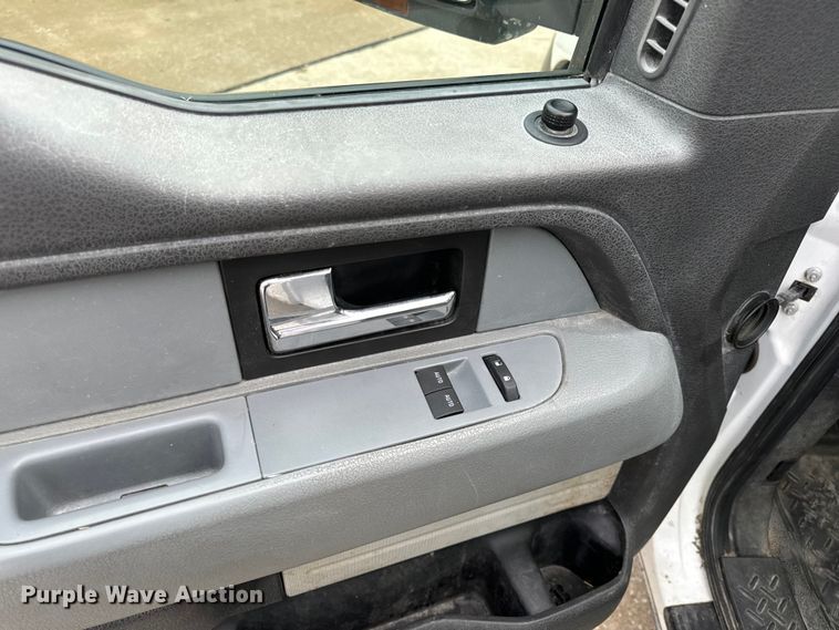 image for item OF9973 2014 Ford F150 XL pickup truck