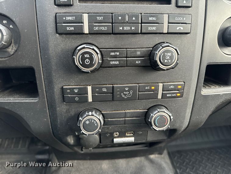 image for item OF9973 2014 Ford F150 XL pickup truck