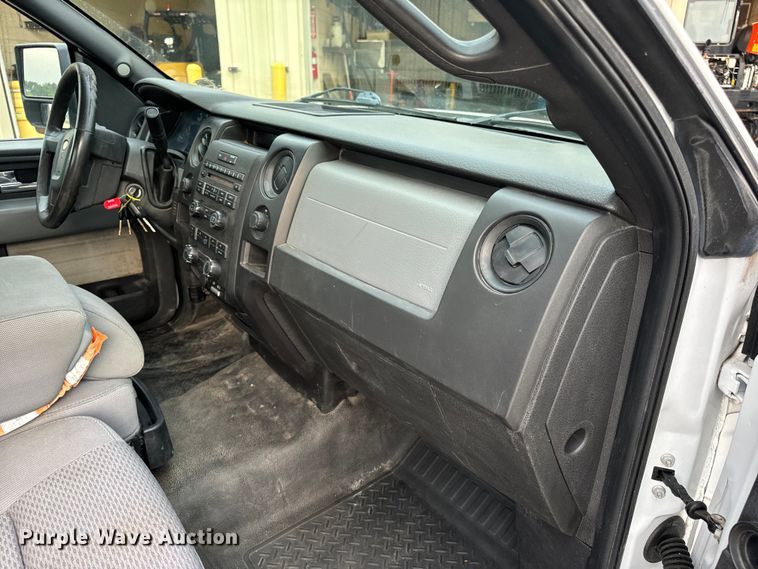 image for item OF9973 2014 Ford F150 XL pickup truck