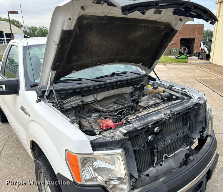 image for item OF9973 2014 Ford F150 XL pickup truck