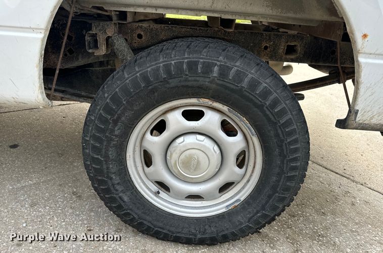 image for item OF9973 2014 Ford F150 XL pickup truck