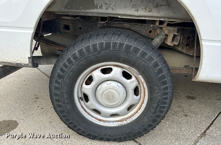 image for item OF9973 2014 Ford F150 XL pickup truck