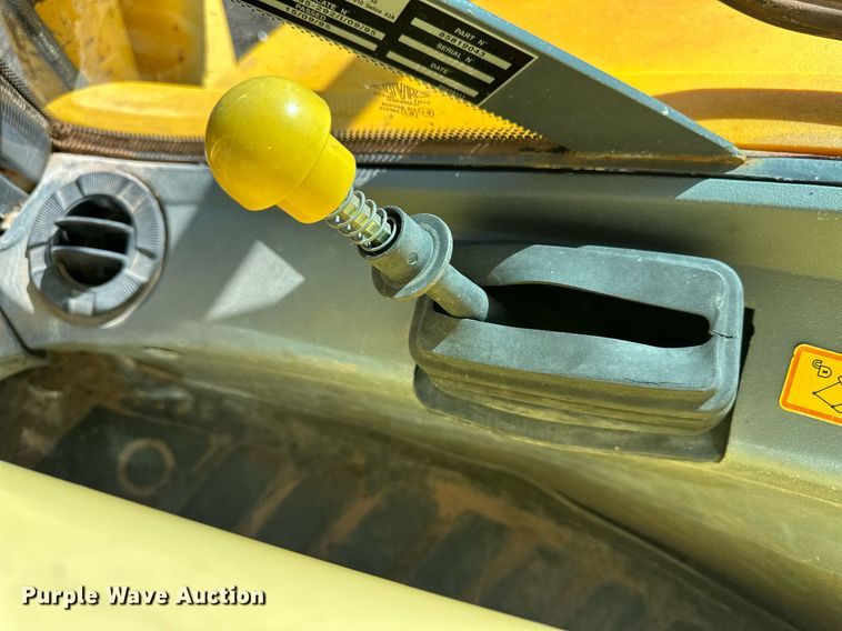 image for item OM9611 New Holland LB110 backhoe