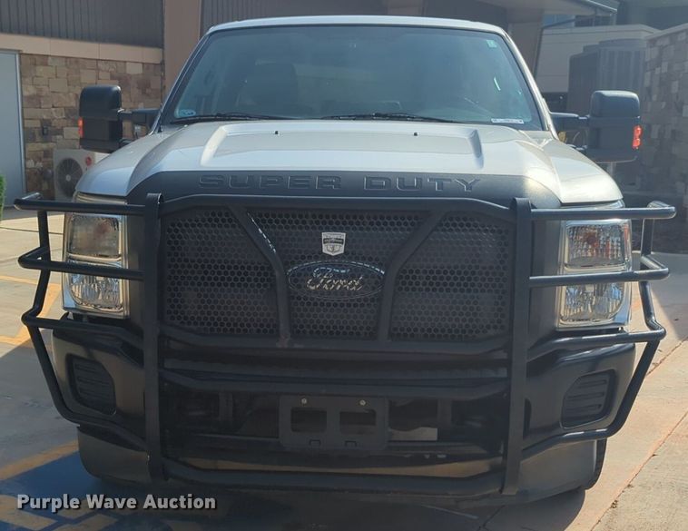 image for item NW9710 2013 Ford  F250 Super Duty SuperCab pickup truck
