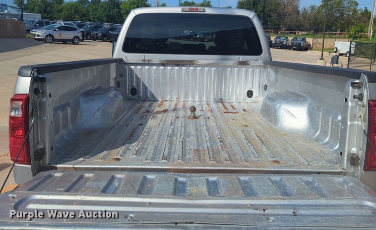 image for item NW9710 2013 Ford  F250 Super Duty SuperCab pickup truck