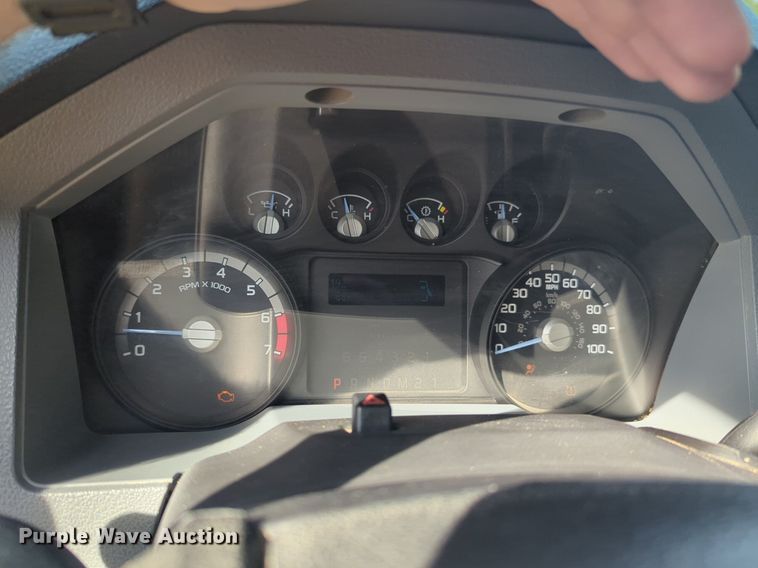 image for item NW9710 2013 Ford  F250 Super Duty SuperCab pickup truck