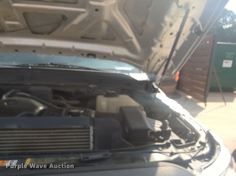 image for item NW9710 2013 Ford  F250 Super Duty SuperCab pickup truck