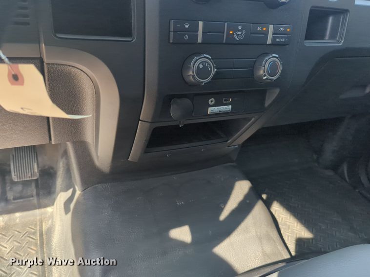 image for item NW9712 2014 Ford F150 SuperCab pickup truck