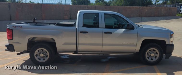 image for item NW9713 2017 Chevrolet  Silverado 1500 Double Cab pickup truck