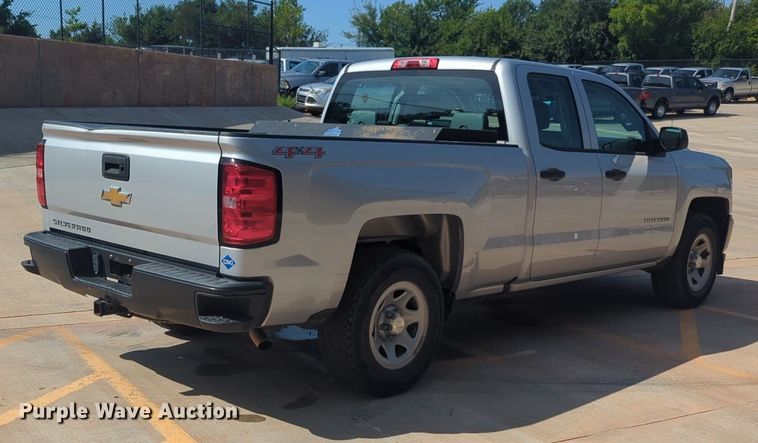 image for item NW9713 2017 Chevrolet  Silverado 1500 Double Cab pickup truck