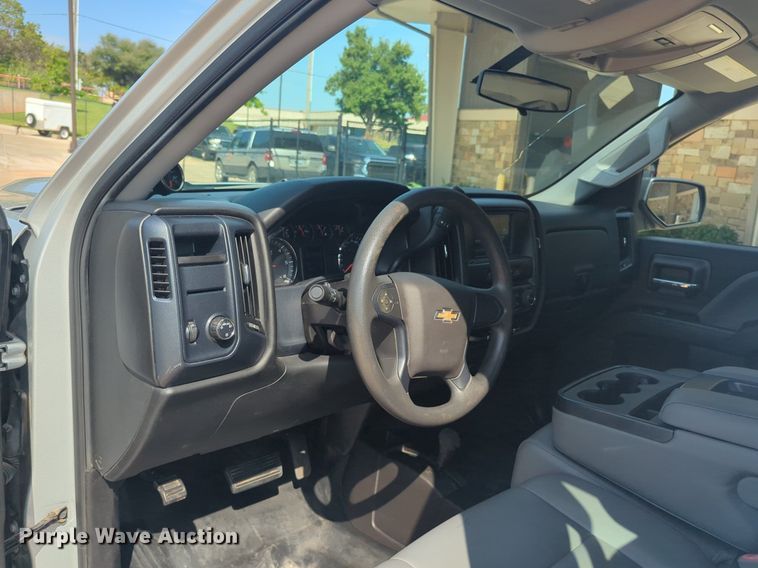 image for item NW9713 2017 Chevrolet  Silverado 1500 Double Cab pickup truck