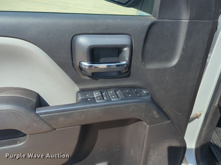 image for item NW9713 2017 Chevrolet  Silverado 1500 Double Cab pickup truck