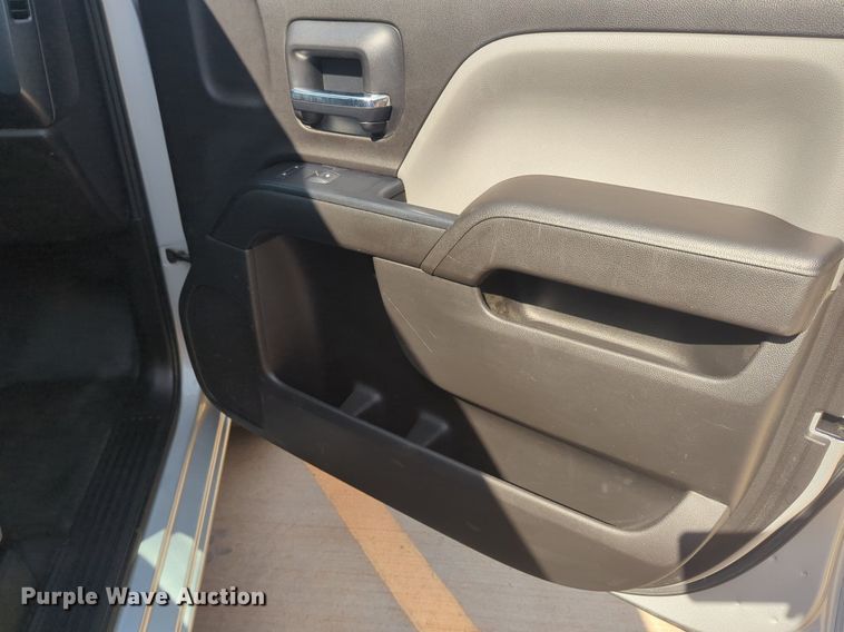 image for item NW9713 2017 Chevrolet  Silverado 1500 Double Cab pickup truck