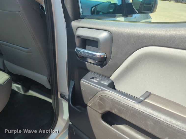 image for item NW9713 2017 Chevrolet  Silverado 1500 Double Cab pickup truck