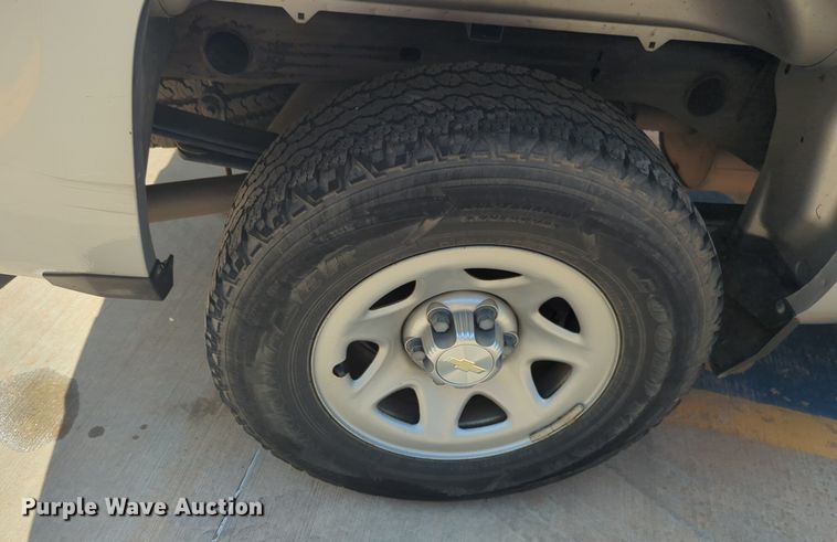 image for item NW9713 2017 Chevrolet  Silverado 1500 Double Cab pickup truck