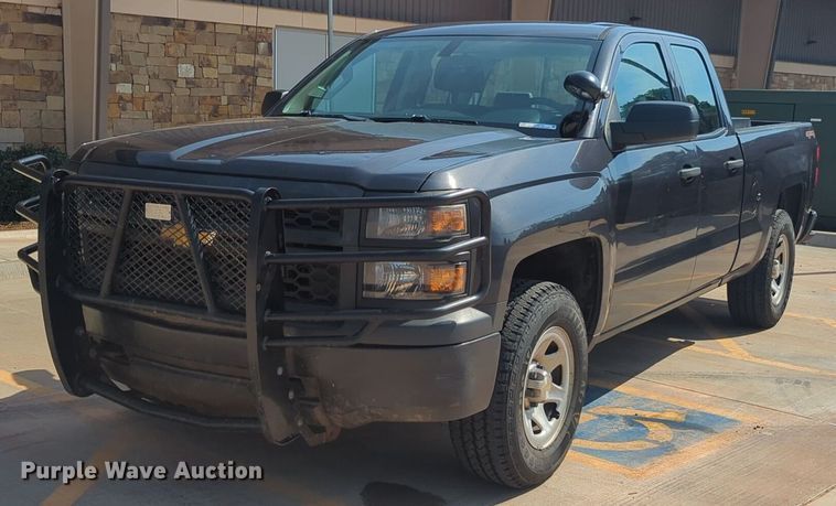 image for item NW9714 2015 Chevrolet Silverado 1500 Double Cab pickup truck