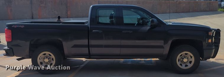 image for item NW9714 2015 Chevrolet Silverado 1500 Double Cab pickup truck