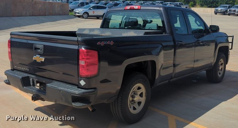 image for item NW9714 2015 Chevrolet Silverado 1500 Double Cab pickup truck