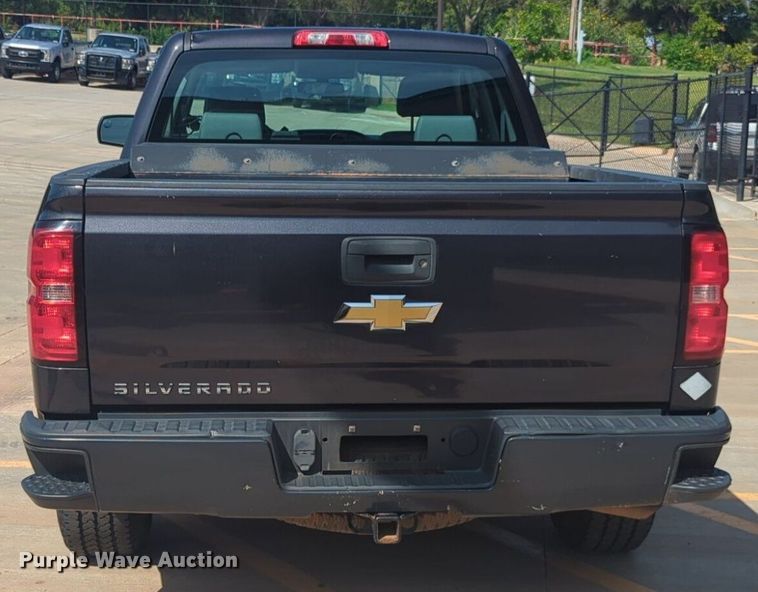 image for item NW9714 2015 Chevrolet Silverado 1500 Double Cab pickup truck