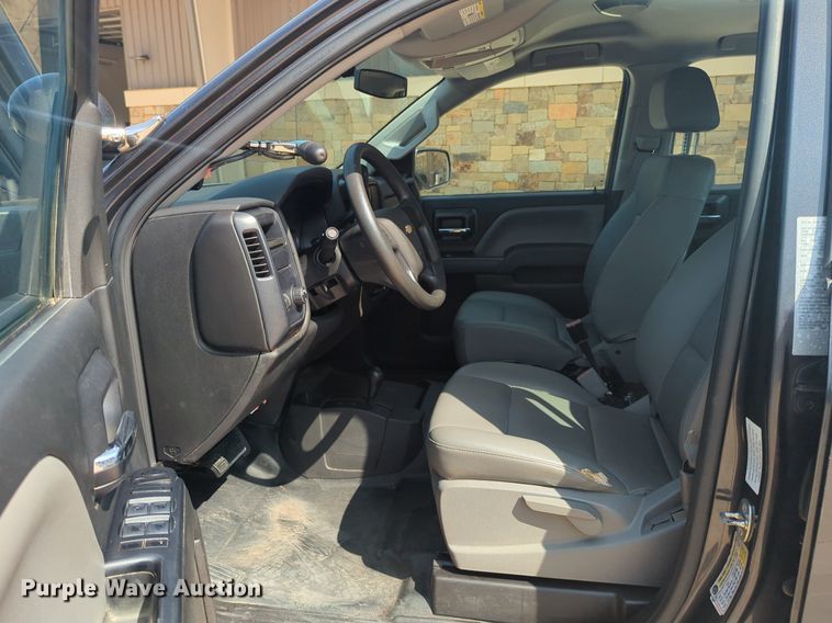 image for item NW9714 2015 Chevrolet Silverado 1500 Double Cab pickup truck