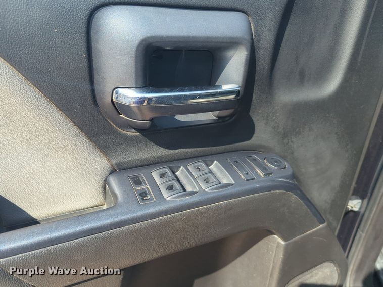 image for item NW9714 2015 Chevrolet Silverado 1500 Double Cab pickup truck