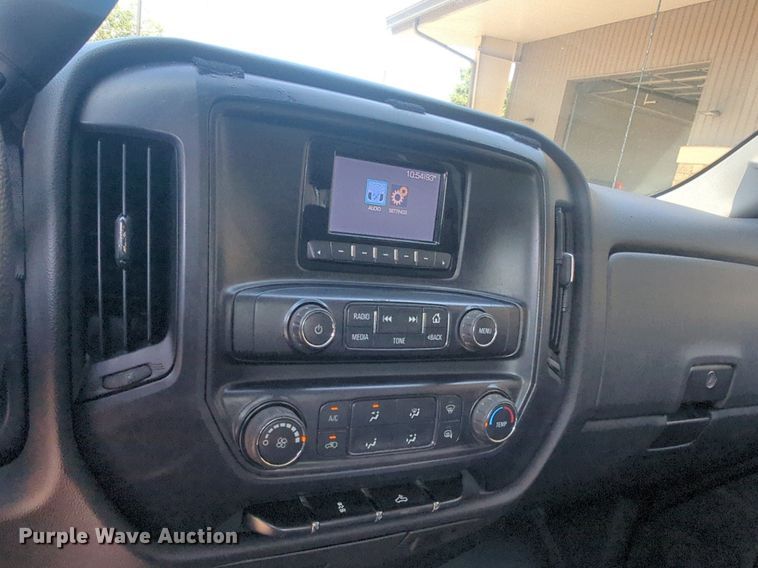 image for item NW9714 2015 Chevrolet Silverado 1500 Double Cab pickup truck