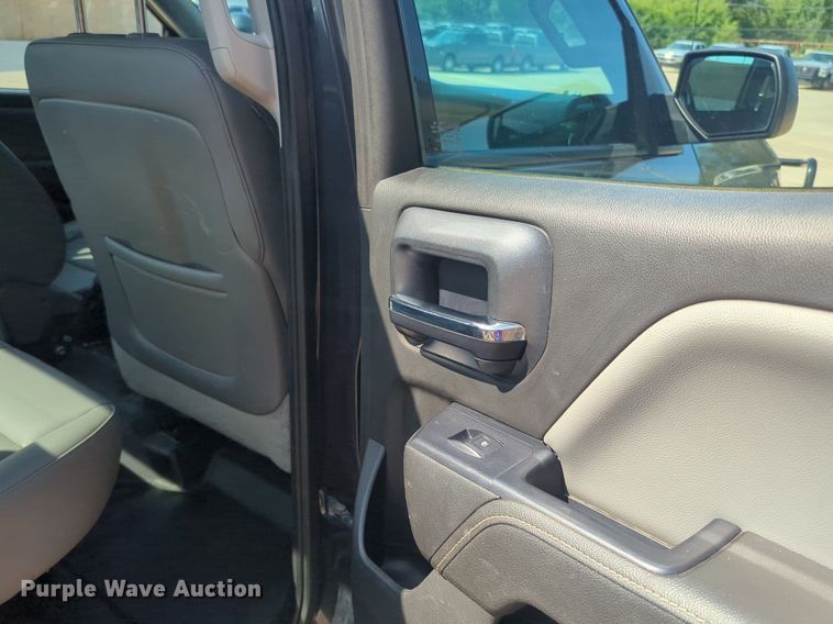 image for item NW9714 2015 Chevrolet Silverado 1500 Double Cab pickup truck