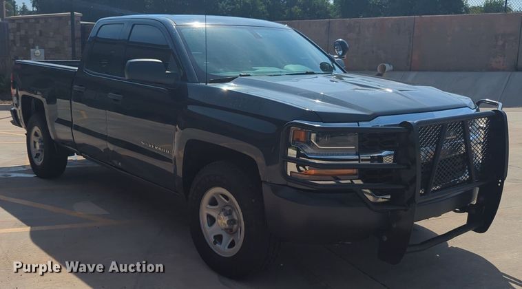 image for item NW9715 2018 Chevrolet  Silverado 1500 Double Cab pickup truck