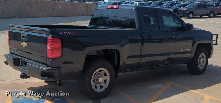 image for item NW9715 2018 Chevrolet  Silverado 1500 Double Cab pickup truck