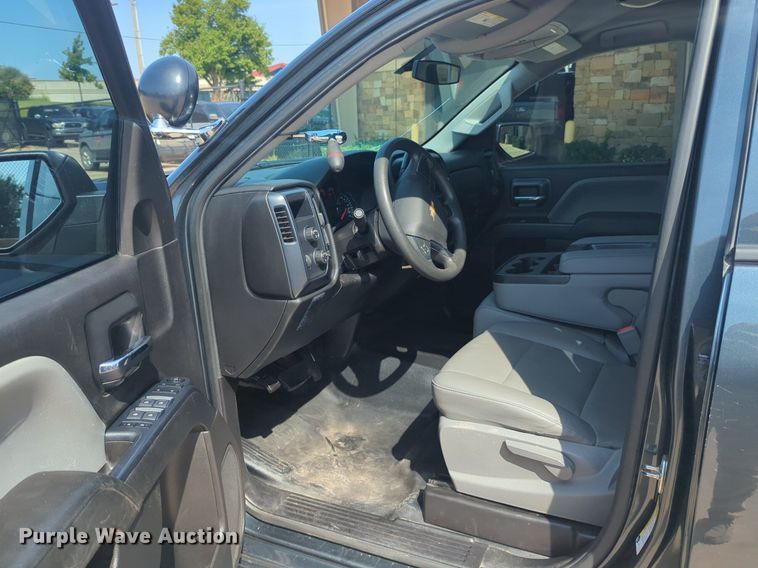 image for item NW9715 2018 Chevrolet  Silverado 1500 Double Cab pickup truck