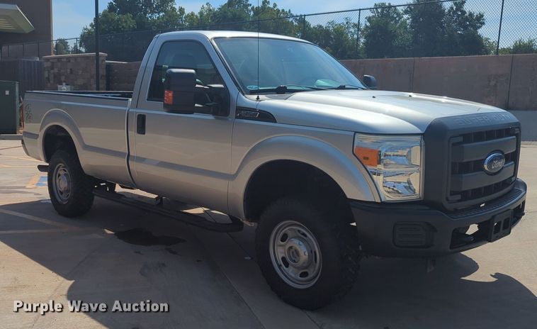 image for item NW9716 2015 Ford F350 Super Duty pickup truck