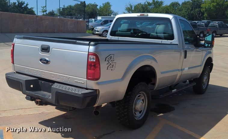 image for item NW9716 2015 Ford F350 Super Duty pickup truck