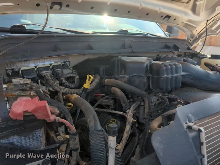 image for item NW9716 2015 Ford F350 Super Duty pickup truck