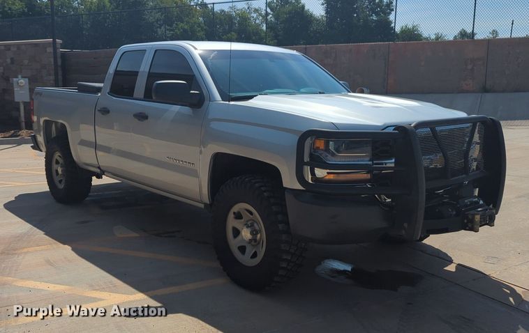 image for item NW9717 2017 Chevrolet  Silverado 1500 Double Cab pickup truck