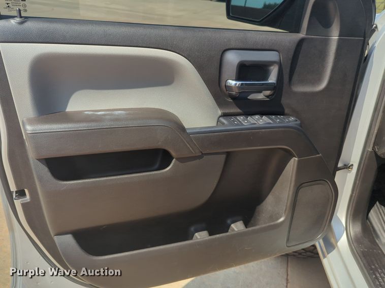 image for item NW9717 2017 Chevrolet  Silverado 1500 Double Cab pickup truck