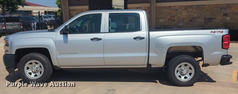 image for item NW9718 2018 Chevrolet Silverado 1500 Crew Cab pickup truck