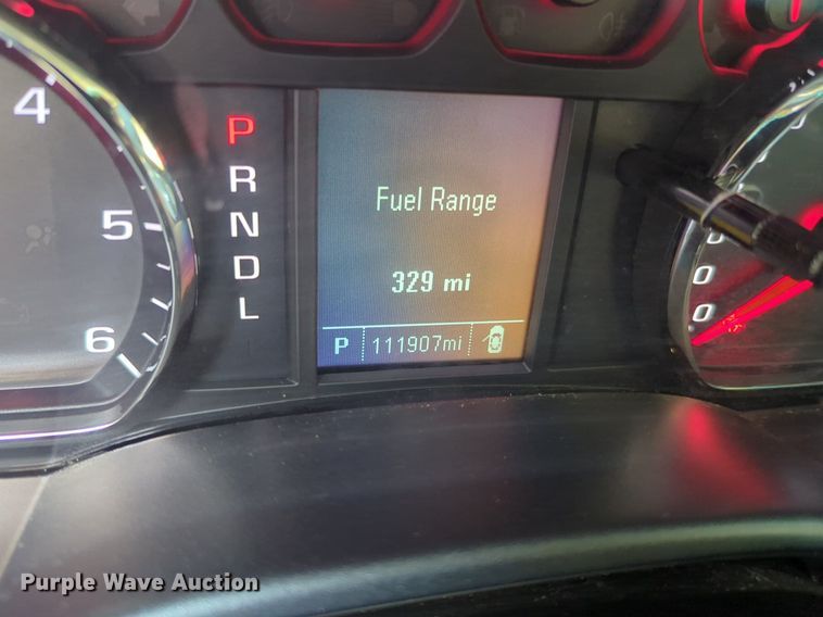 image for item NW9718 2018 Chevrolet Silverado 1500 Crew Cab pickup truck