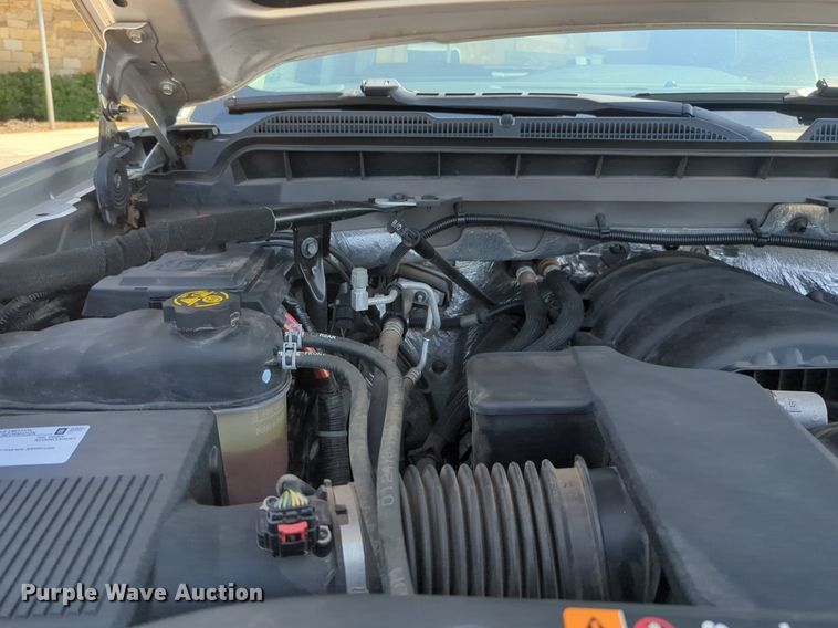 image for item NW9718 2018 Chevrolet Silverado 1500 Crew Cab pickup truck