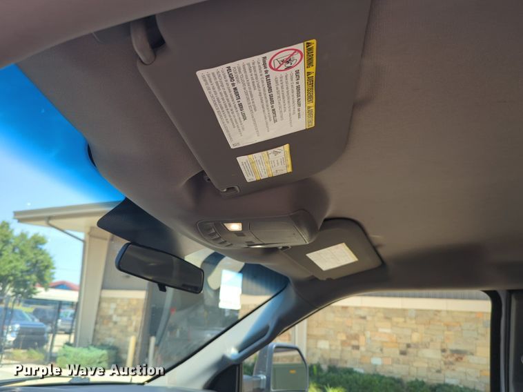 image for item NW9719 2018 Ford  F250 Super Duty SuperCab pickup truck