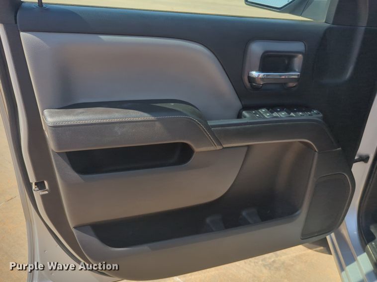 image for item NW9720 2015 Chevrolet  Silverado 1500 Double Cab pickup truck