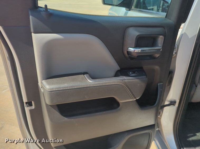 image for item NW9720 2015 Chevrolet  Silverado 1500 Double Cab pickup truck