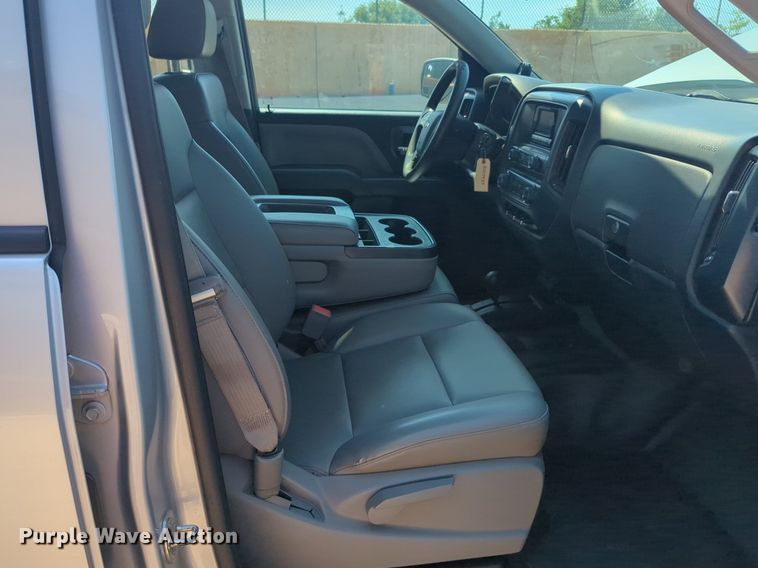 image for item NW9720 2015 Chevrolet  Silverado 1500 Double Cab pickup truck