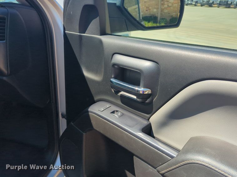 image for item NW9720 2015 Chevrolet  Silverado 1500 Double Cab pickup truck