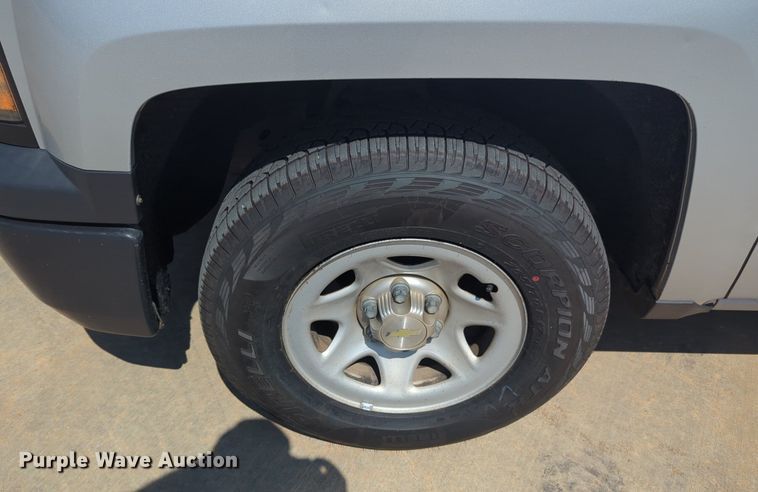 image for item NW9720 2015 Chevrolet  Silverado 1500 Double Cab pickup truck